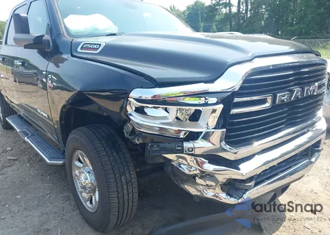 2019 Ram 2500 Big Horn 4X4 6'4 Box из США, поврежденный, VIN 3C6UR5DLXKG544035